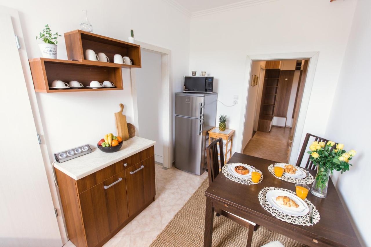 Bohohome Apartment Eger Luaran gambar